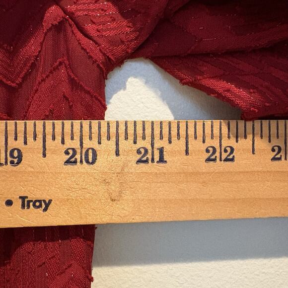 Figueroa & Flower Top Small Red Goth Romantic Dark Romance Boho Metallic Flowy - Picture 9 of 12